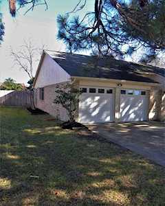 7226 Sonnet Glen Ln Houston, TX 77095