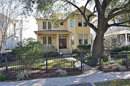 2212 Arlington St Houston, TX 77008