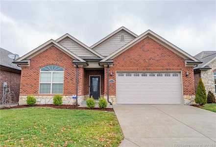 3010 Rachel Ln Jeffersonville, IN 47130