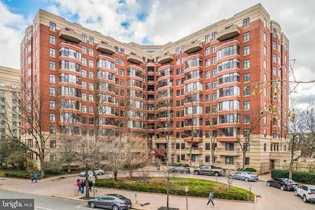 2400 Clarendon Blvd #1001 Arlington, VA 22201