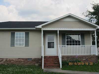 407 Darnell Mealer Rd Lewisburg, TN 37091