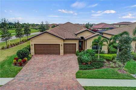13607 American Prairie Place Bradenton, FL 34211