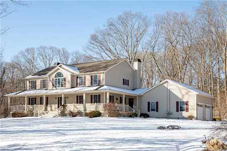 15 Mahoney DR Scituate, RI 02831