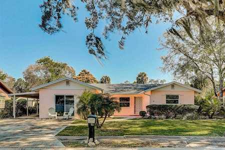 3301 Woodmont Drive Sarasota, FL 34232