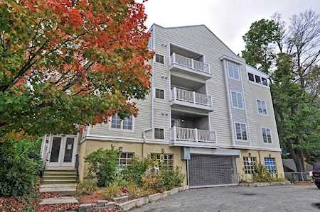 Marlborough MA Condominiums - Marlborough Massachusetts Condos for Sale