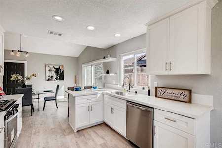 1724 Woodbridge Rd Escondido, CA 92026