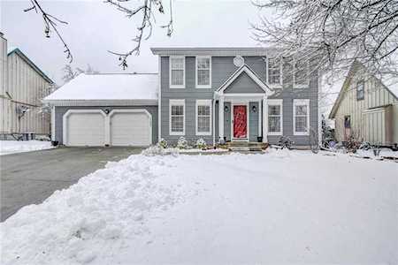 11621 Cody St Overland Park, KS 66210