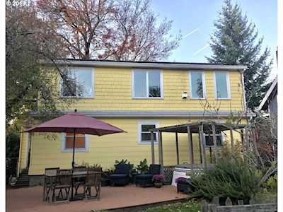 3026 NE Oregon St Portland, OR 97232