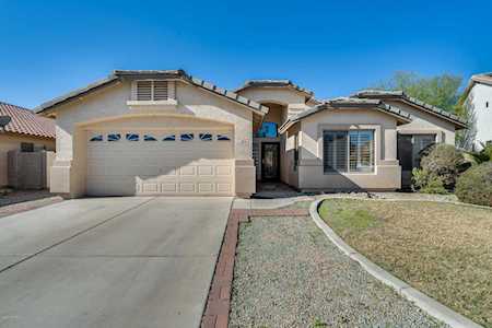 904 N 166th Lane Goodyear, AZ 85338