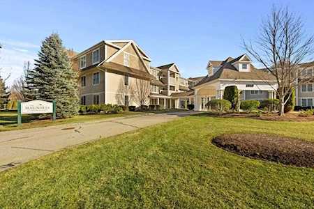 1000 Emerald Ct #1215 Tewksbury, MA 01876