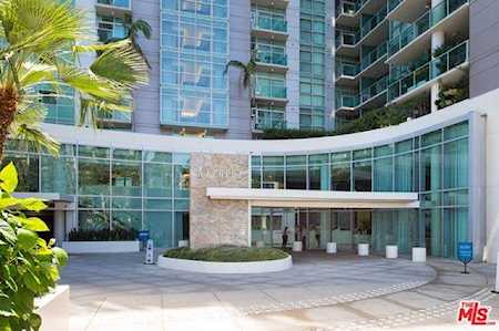 13700 Marina Pointe Drive #322 Marina Del Rey, CA 90292