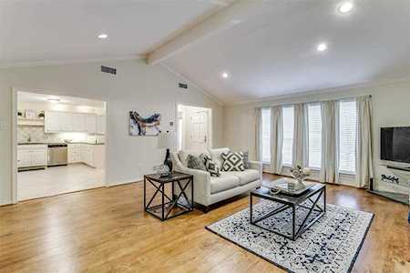 10615 Boedeker Street Dallas, TX 75230
