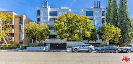 656 N West Knoll Drive #101 West Hollywood, CA 90069