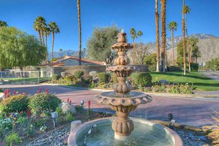 2701 Mesquite Avenue #Q74 Palm Springs, CA 92264