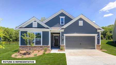 193 Hanks Bluff Dr Mooresville, NC 28117