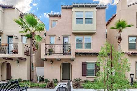524 S Harbor Boulevard Santa Ana, CA 92704
