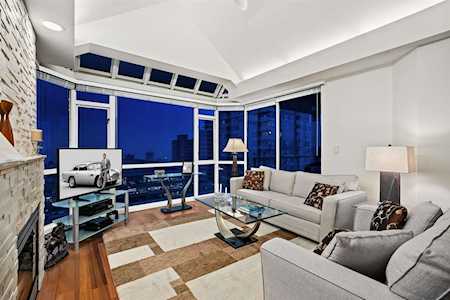 140 E 14th Street #1202 North Vancouver, BC V7L 2N3