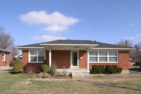 3239 Poplar View Dr Louisville, KY 40216