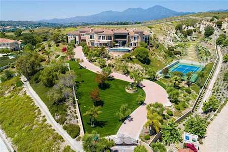 48 Cambridge Court Coto De Caza, CA 92679