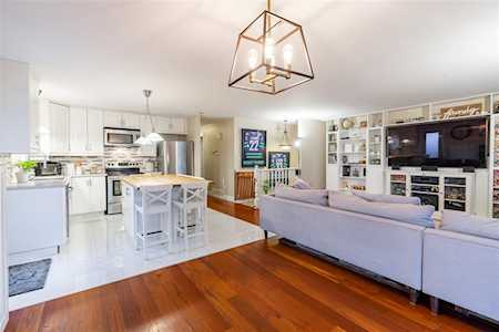 1944 Prairie Avenue Port Coquitlam, BC V3B 1V4