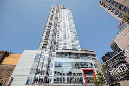 833 Seymour Street #1902 Vancouver, BC V6B 0G4