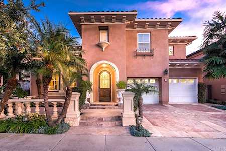 34 Paso Robles Irvine, CA 92602