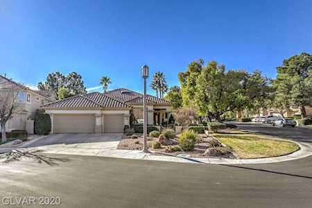 8809 Lusso Ct Las Vegas, NV 89134