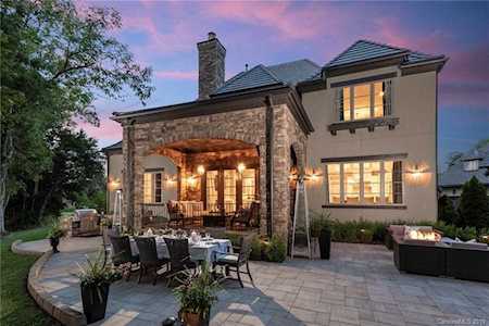 8812 Thornbury Place Waxhaw, NC 28173