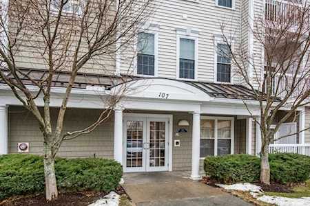 107 Clocktower Drive #101 Waltham, MA 02452