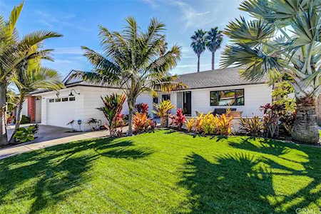 8522 Milne Drive Huntington Beach, CA 92646