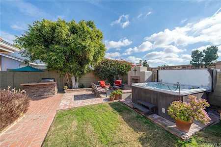6432 Shields Drive Huntington Beach, CA 92647