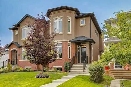 1610 17 Avenue NW Calgary, AB T2M 0R7