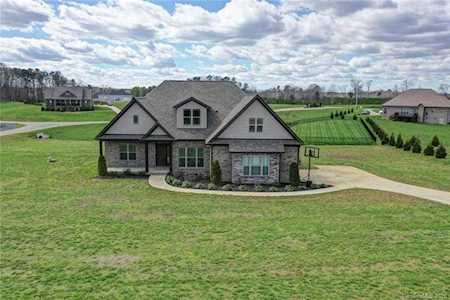 1812 Scuffle Hill Dr Monroe, NC 28110
