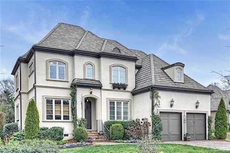 8801 Thornbury Place Waxhaw, NC 28173