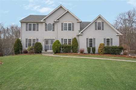 344 Alpine Estates DR Cranston, RI 02921