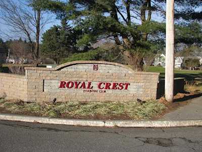 19 Rainbow Pond Dr #D2 Walpole, MA 02081