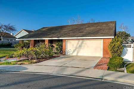 10 Deer Spring Irvine, CA 92604