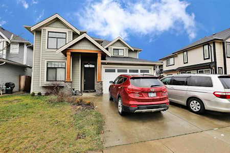 3195 Engineer Crescent Abbotsford, BC V4X 0A7