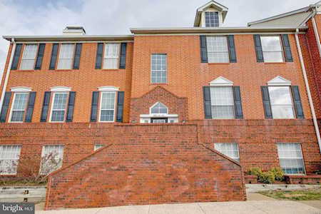 668 Gateway Dr SE #402 Leesburg, VA 20175
