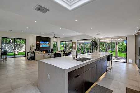 13 Rutgers Court Rancho Mirage, CA 92270
