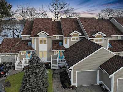 64 Pointe Rok Dr #64 Worcester, MA 01604