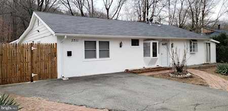 3711 Elmwood Dr Alexandria, VA 22303