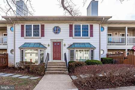 6111B Essex House Square Alexandria, VA 22310