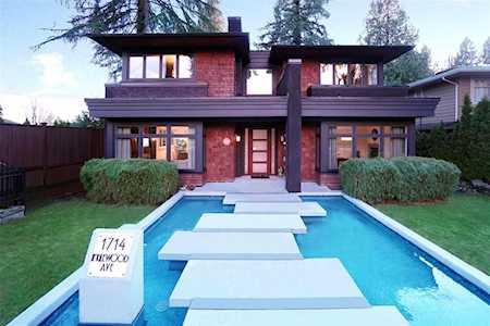 1714 Inglewood Avenue West Vancouver, BC V7V 1Z1