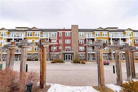 2300 Evanston Square NW #102 Calgary, AB T3P 0G8