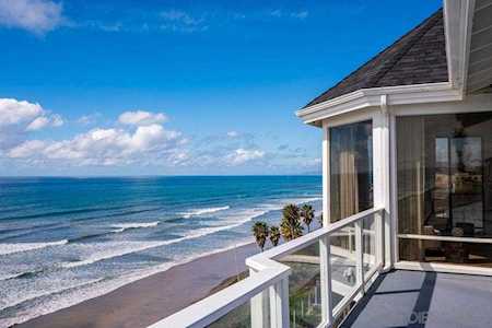 1210 Neptune Encinitas, CA 92024