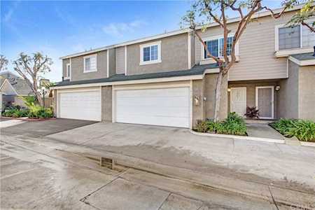 7452 Skyline Drive #16 Stanton, CA 90680
