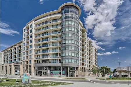38 9 Street NE #801 Calgary, AB T2E 7X9