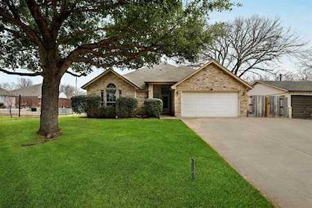 3816 Dawn Drive North Richland Hills, TX 76180