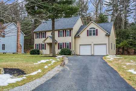 41 Tannery Rd Sturbridge, MA 01518